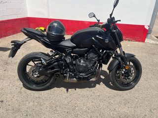 Yamaha MT-07 Negra