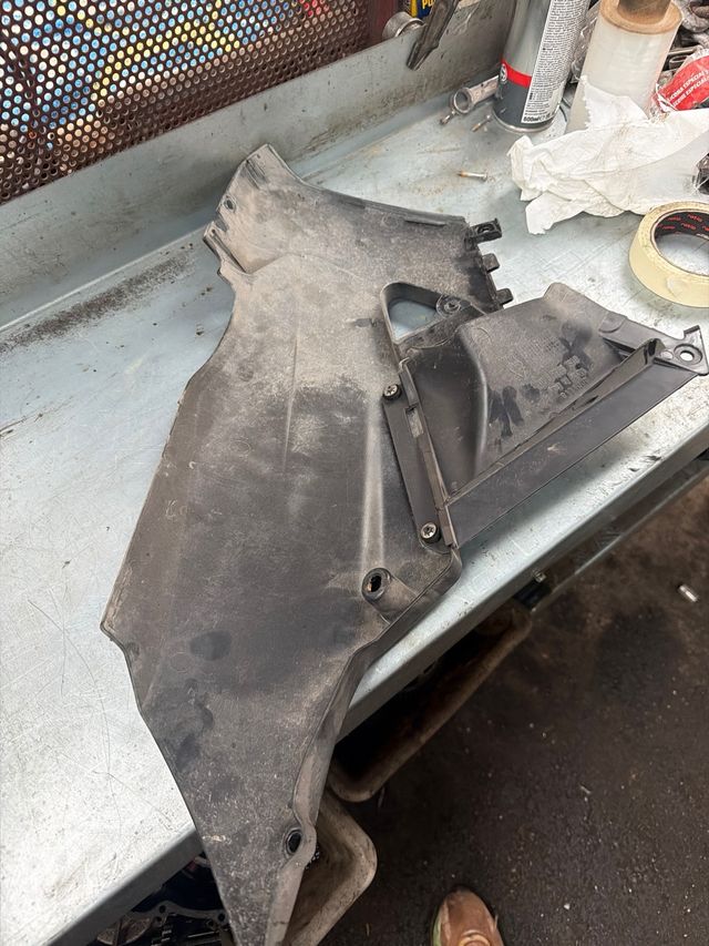 Quilla Derecha Aprilia RS 125 2022