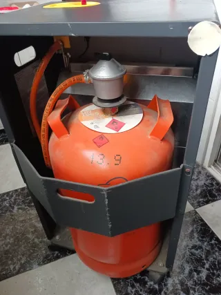 Estufa de butano Stanley gris/negro