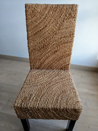 Set di 4 sedie in rattan e legno massello