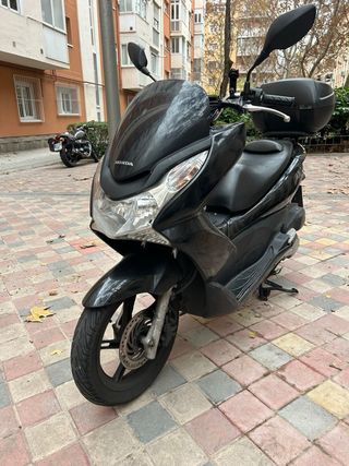 Honda PCX 125 2013 precio negociable