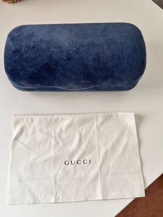 Estuche Gafas Gucci Azul y Rojo