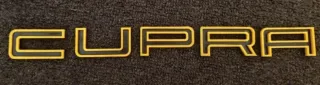 Letras CUPRA para parrilla delantera