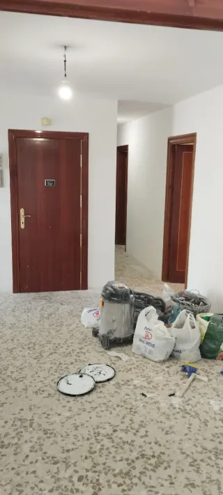 Servicio de pintura de pisos