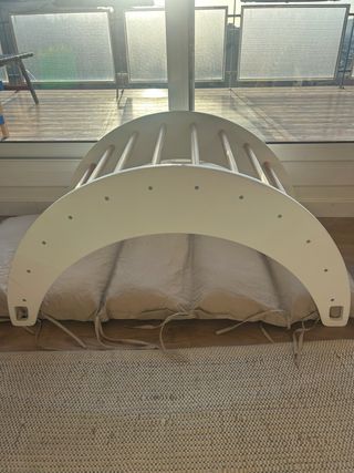 Arco de madera para bebé