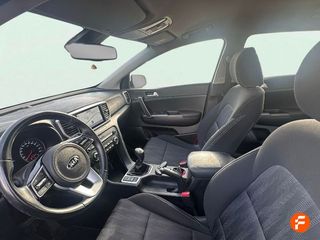 Kia Sportage 1.6 MHEV Business 100kW (136CV) 4x2