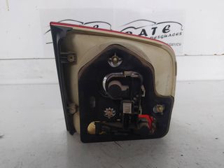 PILOTO TRASERO DERECHO INTERIOR VOLKSWAGEN TOUAREG (7LA) TDI R5 | 01.03 - 12.06