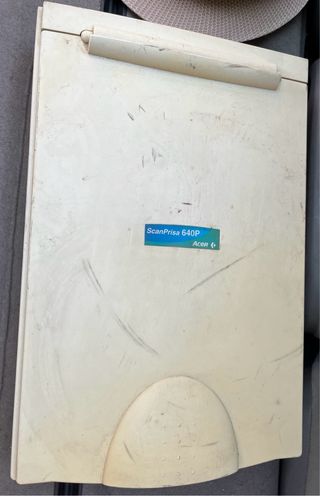 Escáner Color 600dpi Parallel Port 48bit