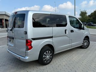 Nissan NV200 2010 📞622318058