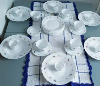 Set di stoviglie vintage in porcellana Argal, 34 pezzi