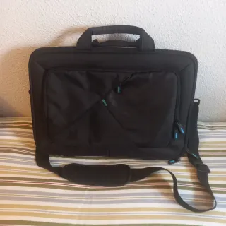 Maletín portátil negro