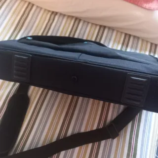 Maletín portátil negro