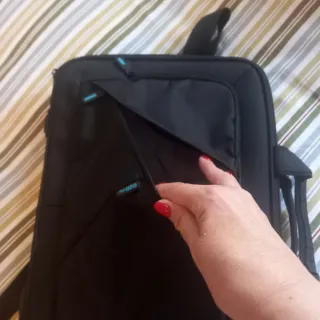 Maletín portátil negro