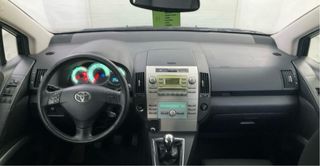 Toyota Corolla Verso 7 plazas