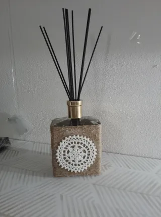 Diffusore per aromi con bastoncini