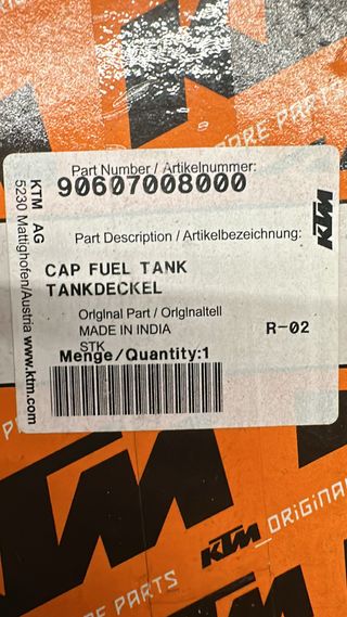Tapón Gasolina KTM 125 / 390 Duke
