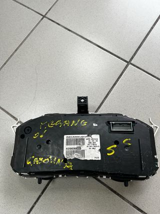 Painel Instrumentos Renault Megane 8200306556