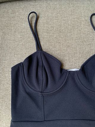 Vestido negro ajustado de Pull&Bear