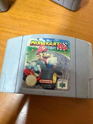 Nintendo 64 + 2 mandos + 5 juegos
