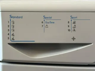 Secadora Indesit IDCA735B(EU)