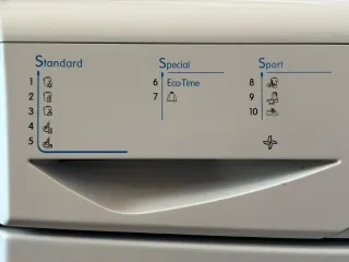 Secadora Indesit IDCA735B(EU)