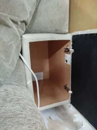 Sofá Cherlomg beige tela