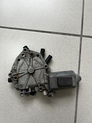 Motor Elevador Ford Escort Direito 0531823504