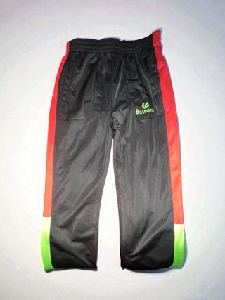 Nuovo completo sportivo Boltom