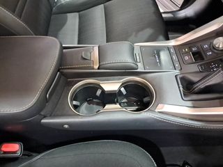 Lexus NX 2.5 300h Business 2WD