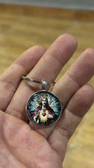 Llavero Cristo Sagrado Corazón
