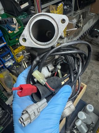 Cuerpo Inyección Suzuki Burgman 400