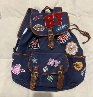 Mochila Aeropostale Azul con parches