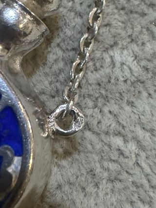 Pendente Frasco Perfume Prata, com contraste