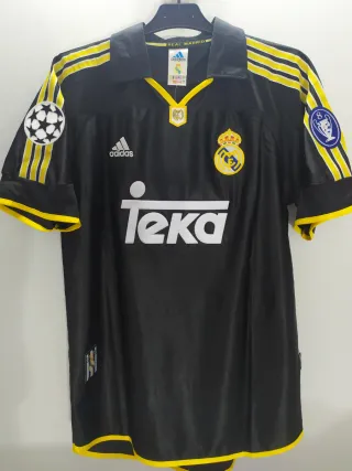 Camisa Real Madrid Negra de Guti