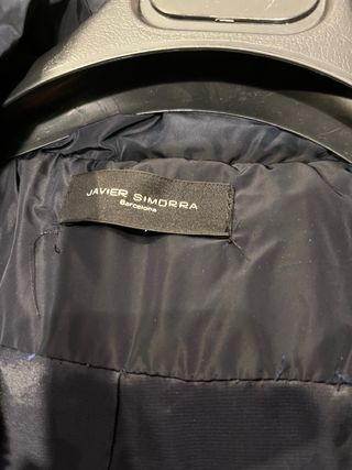 Abrigo Javier Simorra Negro con Capucha