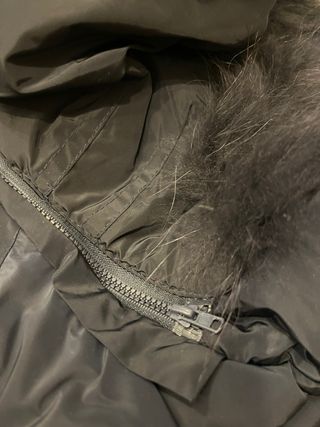 Abrigo Javier Simorra Negro con Capucha