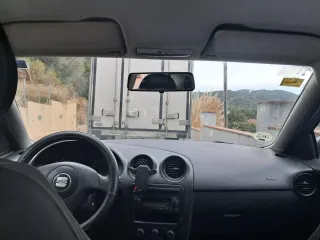 Seat Ibiza Gris 2003