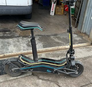 Patinete eléctrico con asiento