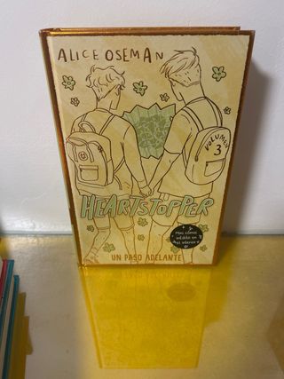 Heartstopper 4. Más que palabras: Los libros qu...