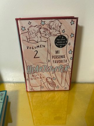 Heartstopper 4. Más que palabras: Los libros qu...
