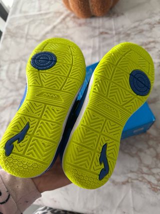 Zapatillas Joma niño negras y azules