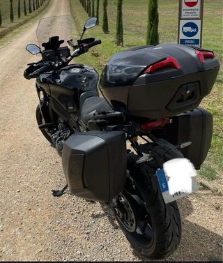 Yamaha Tracer 9 Spot  garantía oficial hasta 5/28.