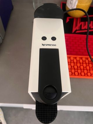 Cafetera Nespresso Blanca KRUPS
