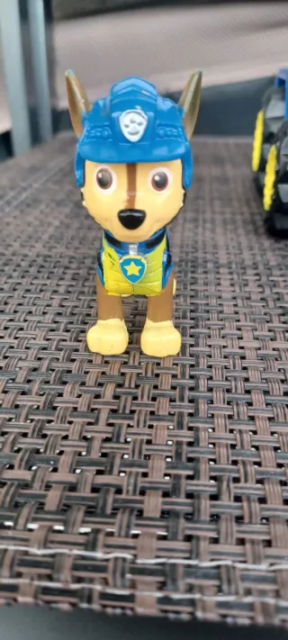 Coche Policía y Muñeco Paw Patrol