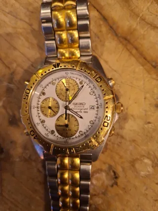 Reloj Seiko Cronógrafo Dorado y Plateado