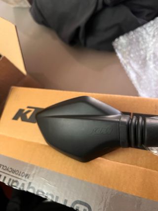 Retrovisor derecho KTM Duke 125
