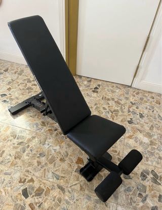 Banco entrenamiento y mancuernas discos