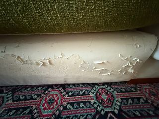 Sofá Chaise Longue Verde y Beige.