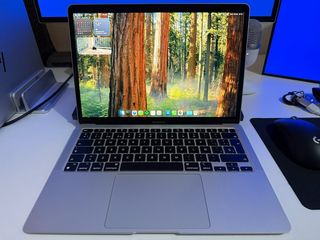 MacBook Air M1 8/256