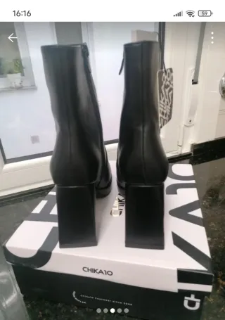 Botines Chika10 Negros Talla X